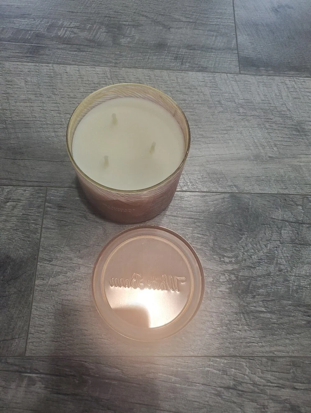 Bath And Body Works Mahogany Vanilla Candle - Picture 3 of 4